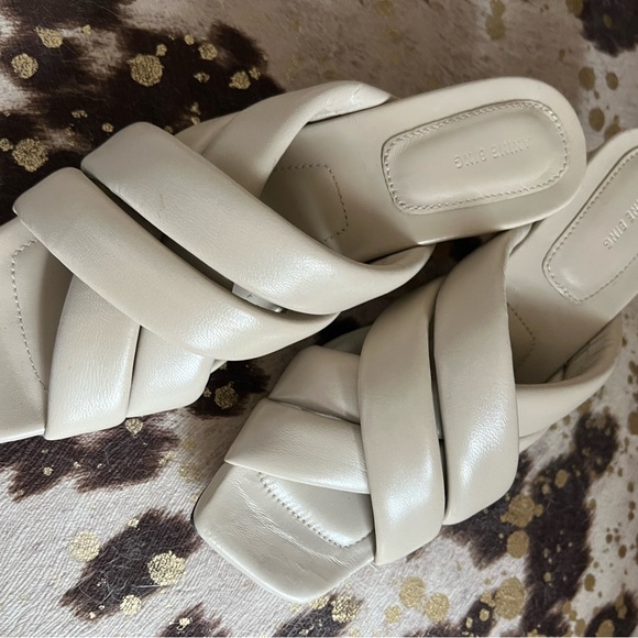 NEW Anine Bing Cade 37 Beige Leather Sandals Mules Size EU37/US 6 ~ 6.5 - Picture 3 of 5